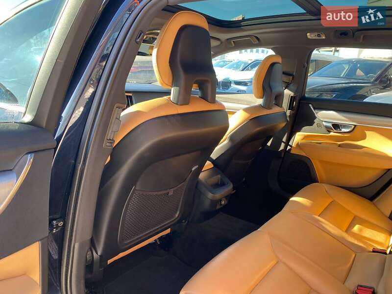 Универсал Volvo V90 2017 в Львове фото 19 Универсал Volvo V90 2017 в Львове