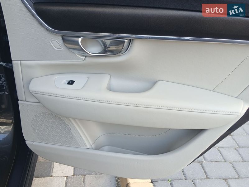 Универсал Volvo V90 2017 в Ивано-Франковске