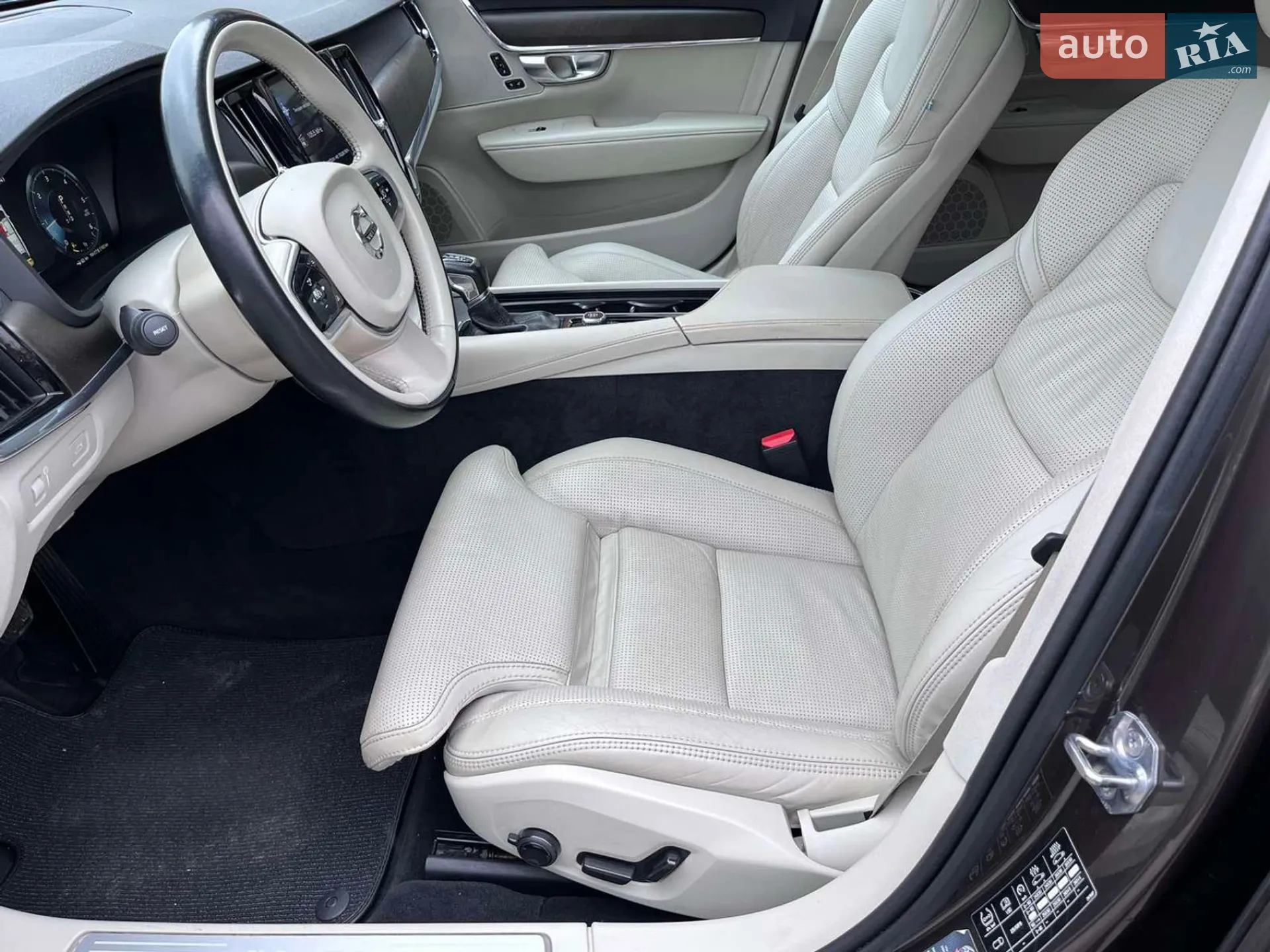 2017 Volvo V90 - мініатюра 21