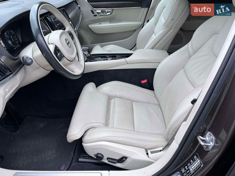 Универсал Volvo V90 2017 в Ивано-Франковске