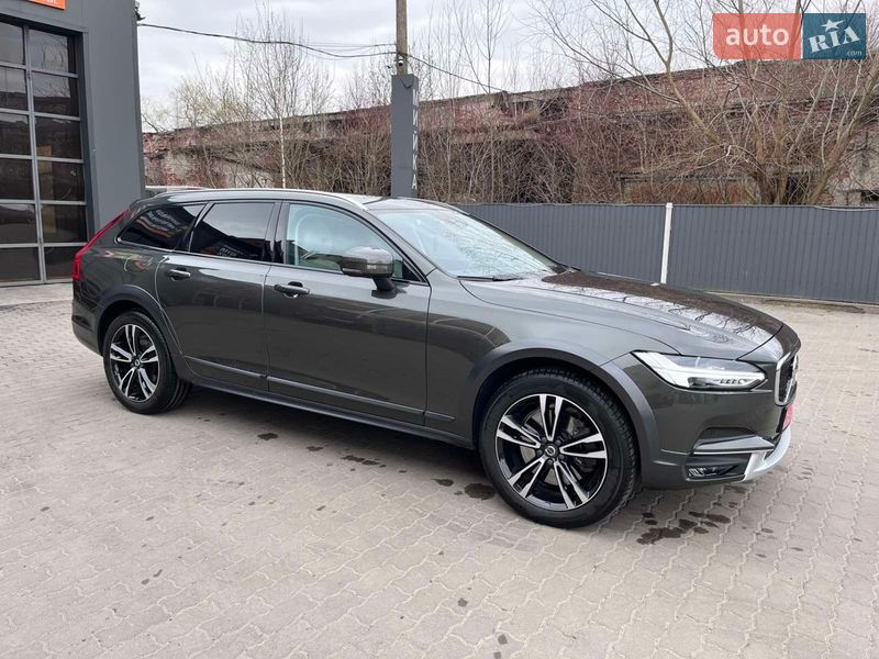 Универсал Volvo V90 2017 в Ивано-Франковске