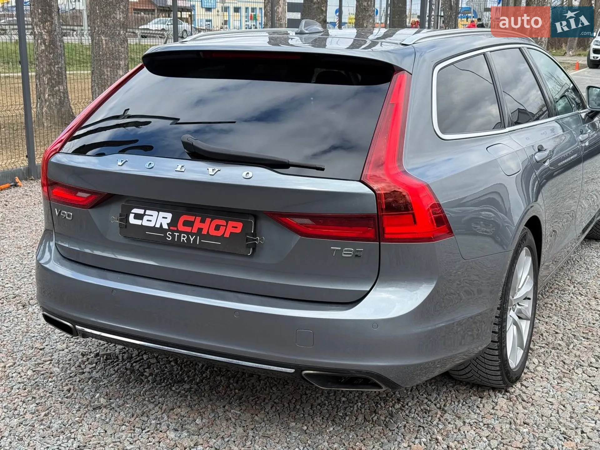 2017 Volvo V90 - мініатюра 16