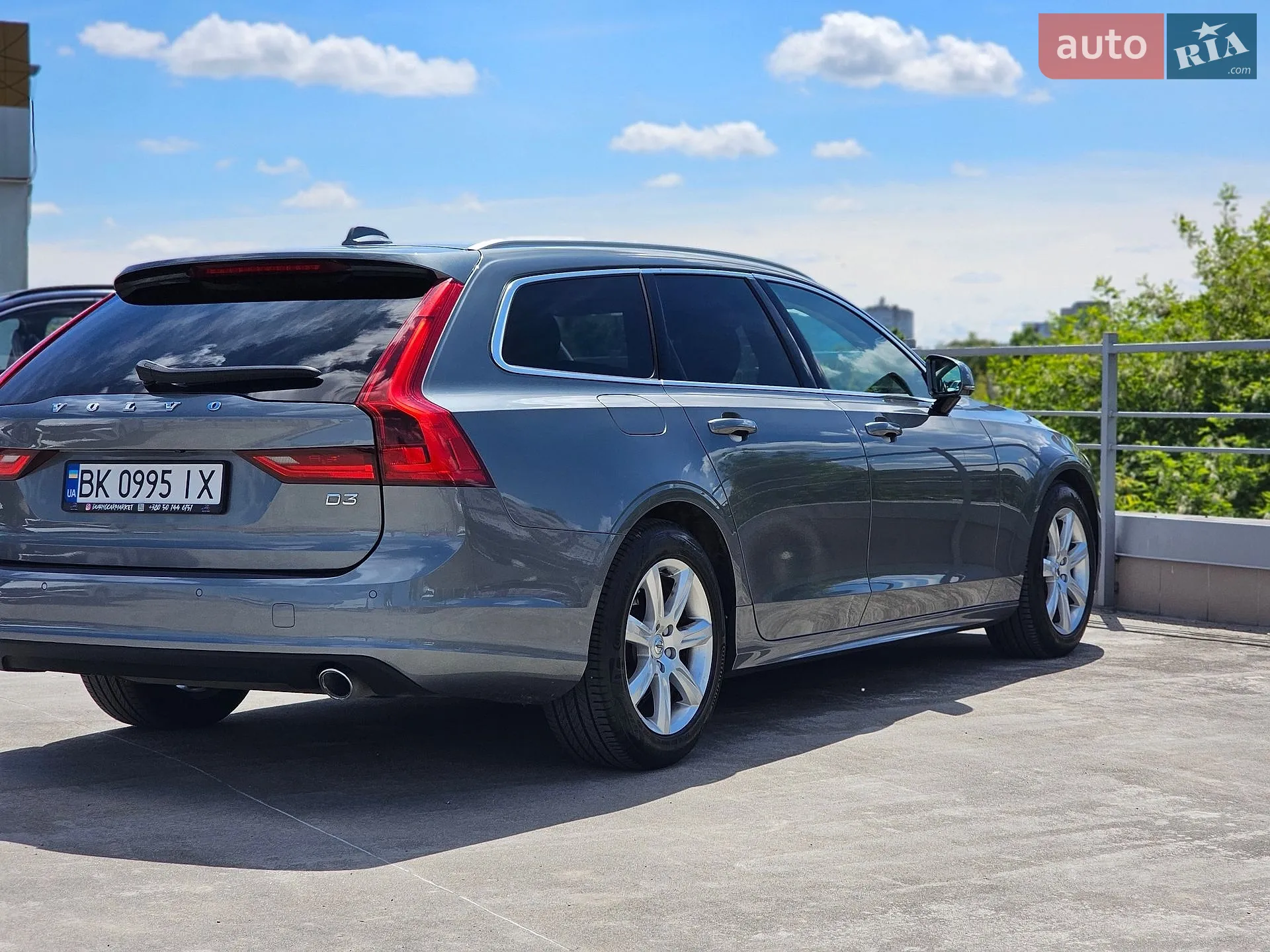 2019 Volvo V90 - мініатюра 8