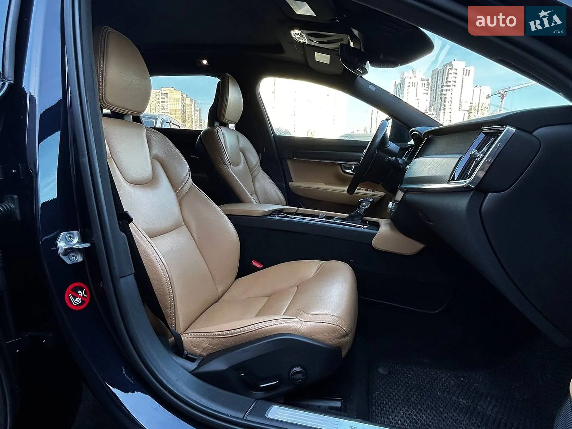 2017 Volvo V90 - мініатюра 13