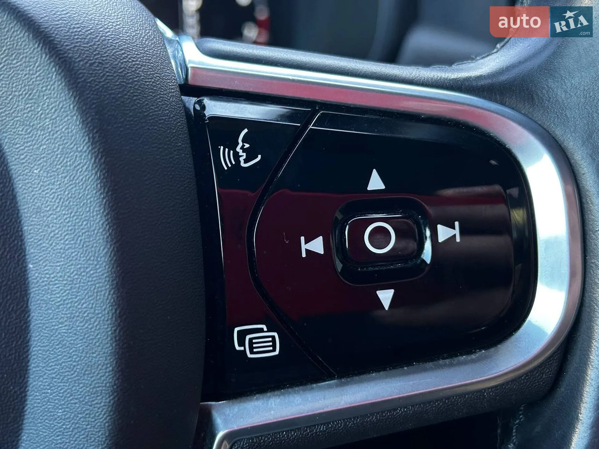 2017 Volvo V90 - мініатюра 20