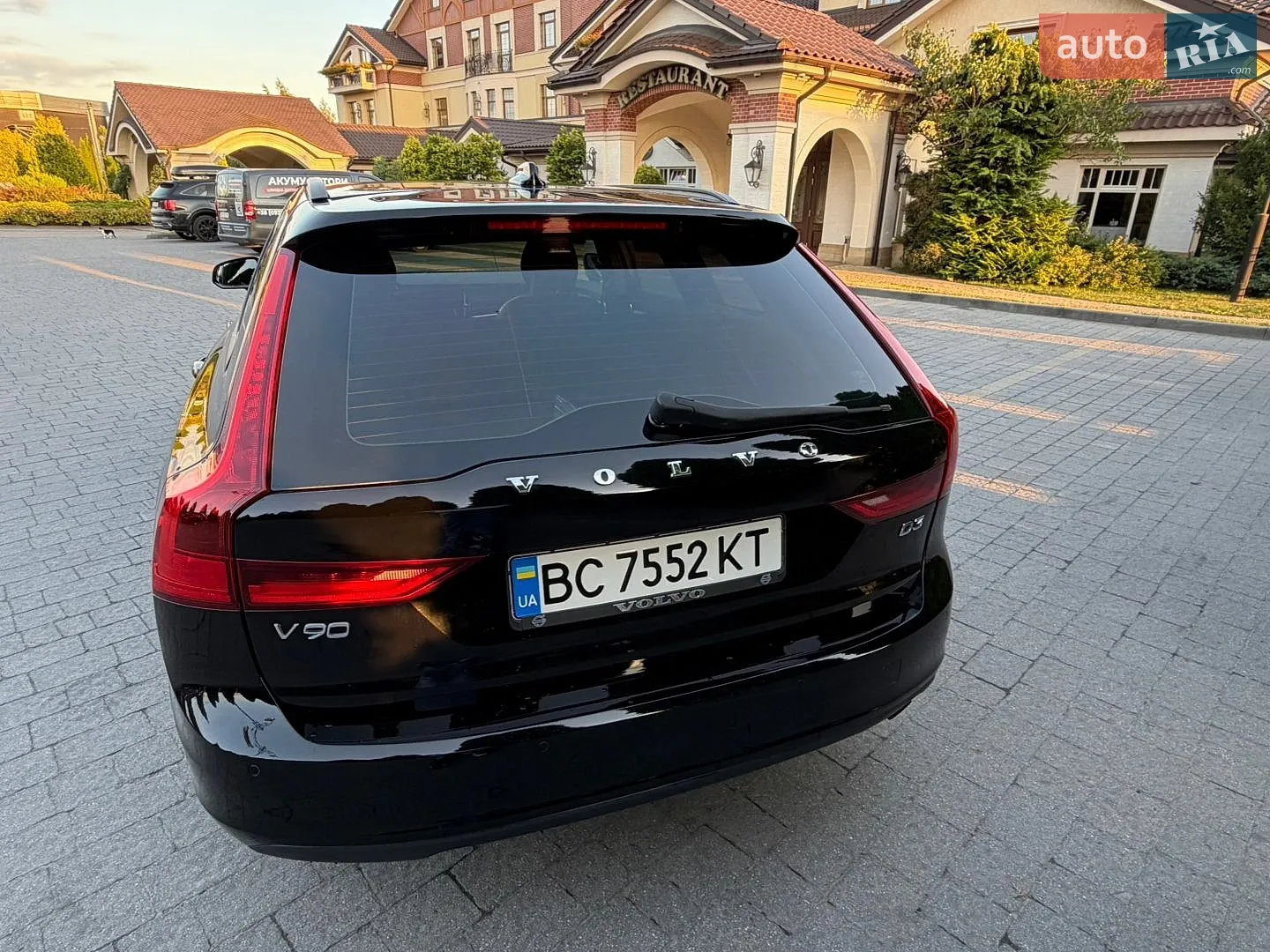 2017 Volvo V90 - мініатюра 5