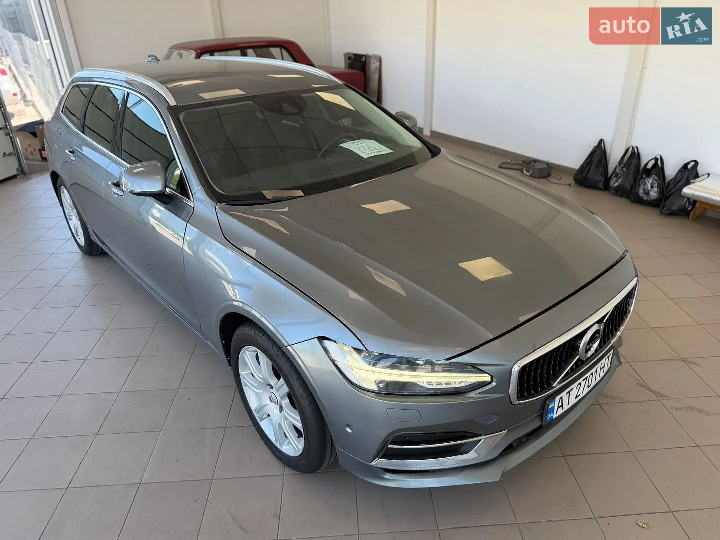 2017 Volvo V90 - мініатюра 23