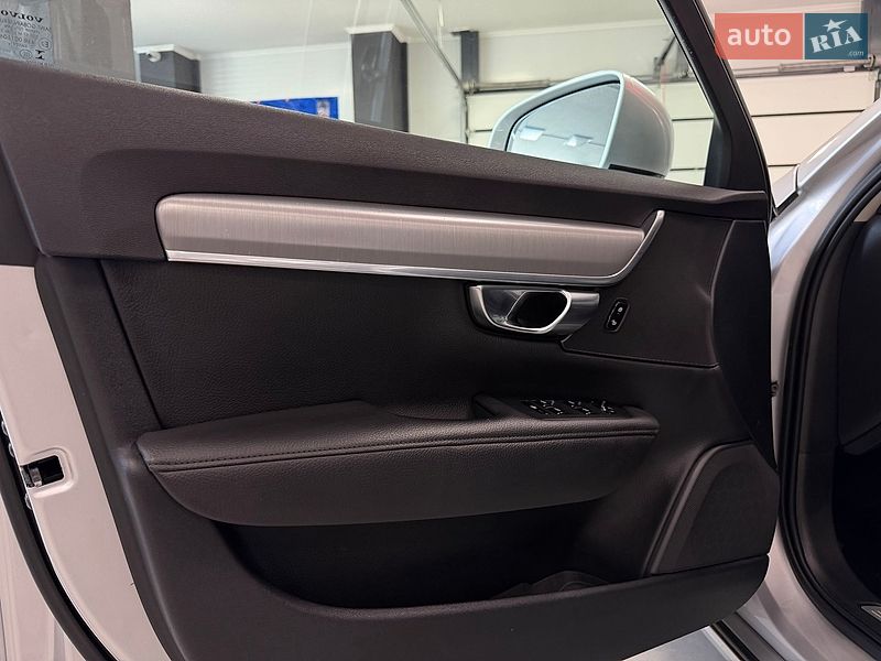 Универсал Volvo V90 2016 в Тернополе