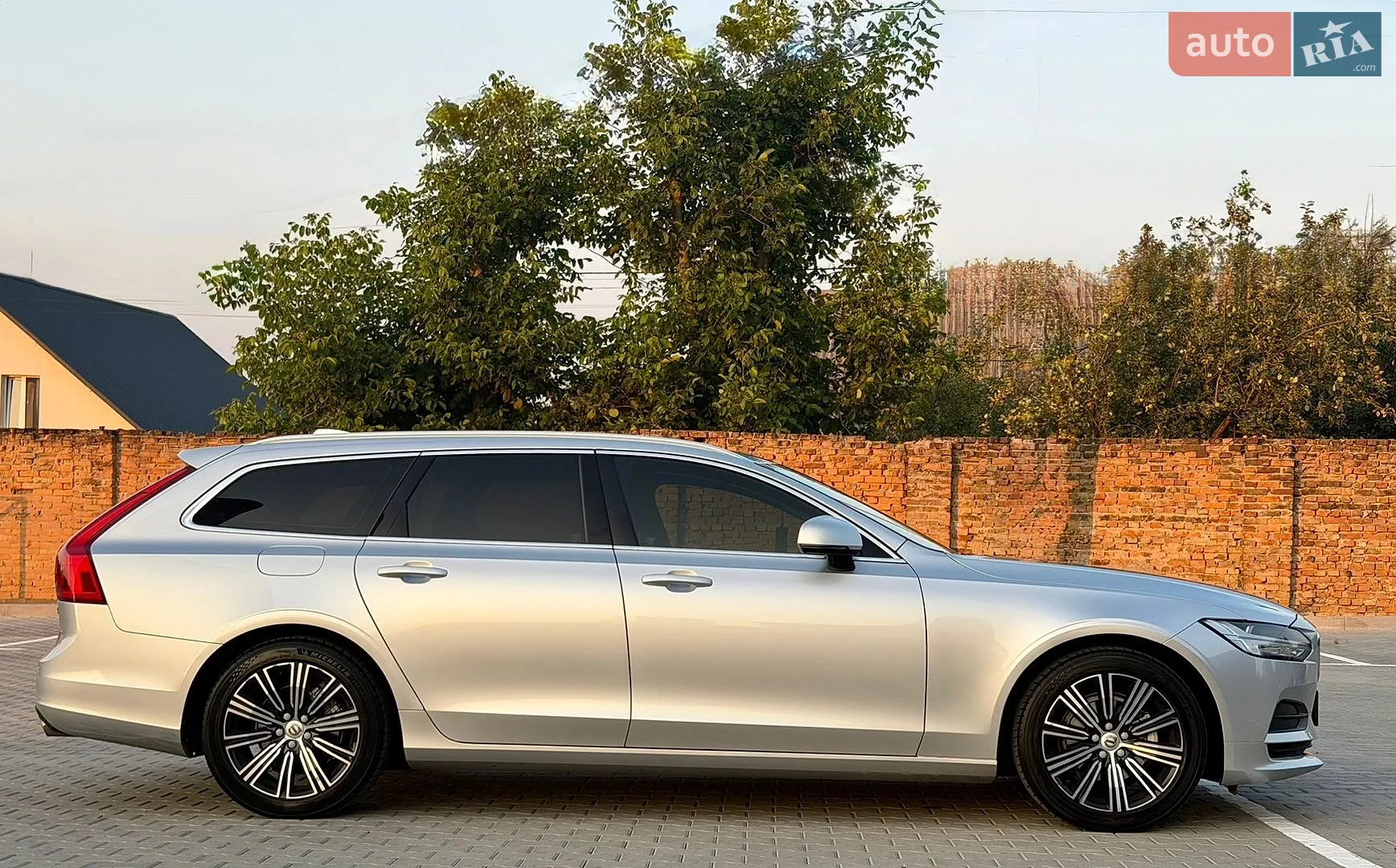 2017 Volvo V90 - мініатюра 28