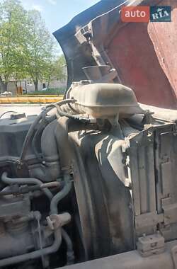 Цистерна Volvo VNL 660 2001 в 