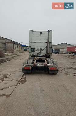 Тягач Volvo VNL 670 2003 в 