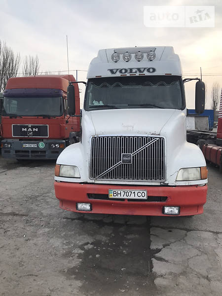 Тягач Volvo VNL 2021 в Одессе