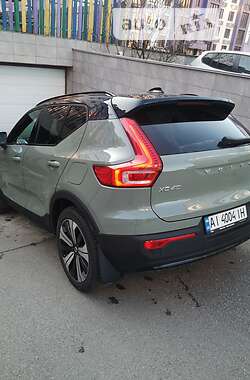 Позашляховик / Кросовер Volvo XC40 Recharge 2022 в Києві