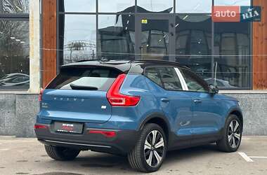 Позашляховик / Кросовер Volvo XC40 Recharge 2023 в Києві