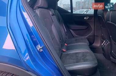 Внедорожник / Кроссовер Volvo XC40 Recharge 2020 в Киеве