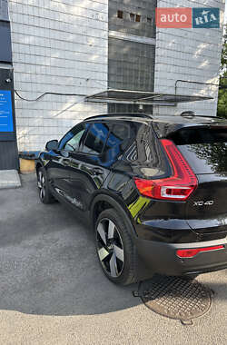 Внедорожник / Кроссовер Volvo XC40 Recharge 2023 в 