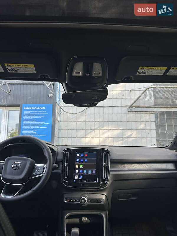 Внедорожник / Кроссовер Volvo XC40 Recharge 2023 в Киеве