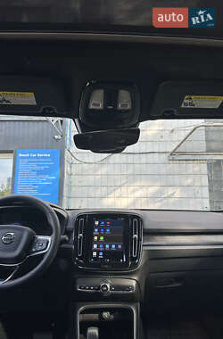 Внедорожник / Кроссовер Volvo XC40 Recharge 2023 в 
