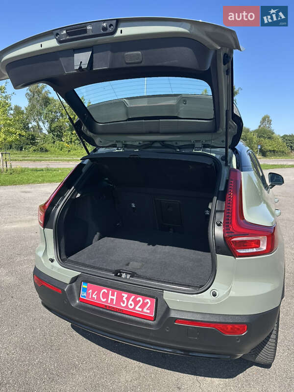 Внедорожник / Кроссовер Volvo XC40 Recharge 2023 в Львове