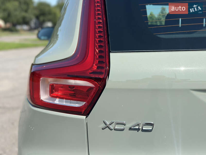 Внедорожник / Кроссовер Volvo XC40 Recharge 2023 в Львове