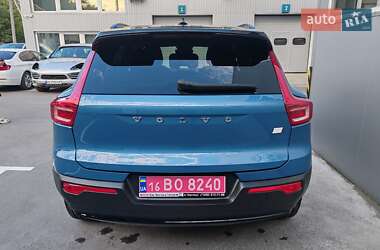 Внедорожник / Кроссовер Volvo XC40 Recharge 2023 в 
