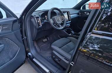 Внедорожник / Кроссовер Volvo XC40 Recharge 2022 в 