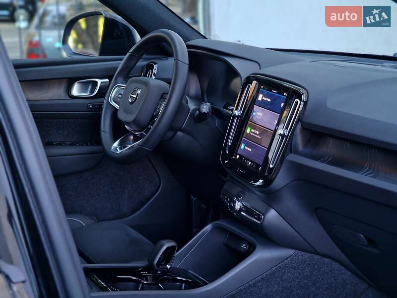 Внедорожник / Кроссовер Volvo XC40 Recharge 2022 в Одессе