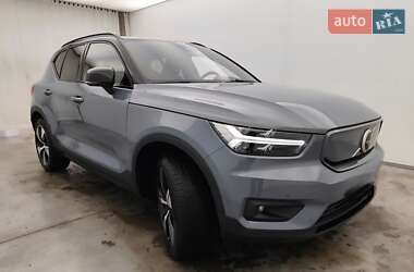Позашляховик / Кросовер Volvo XC40 Recharge 2022 в Києві