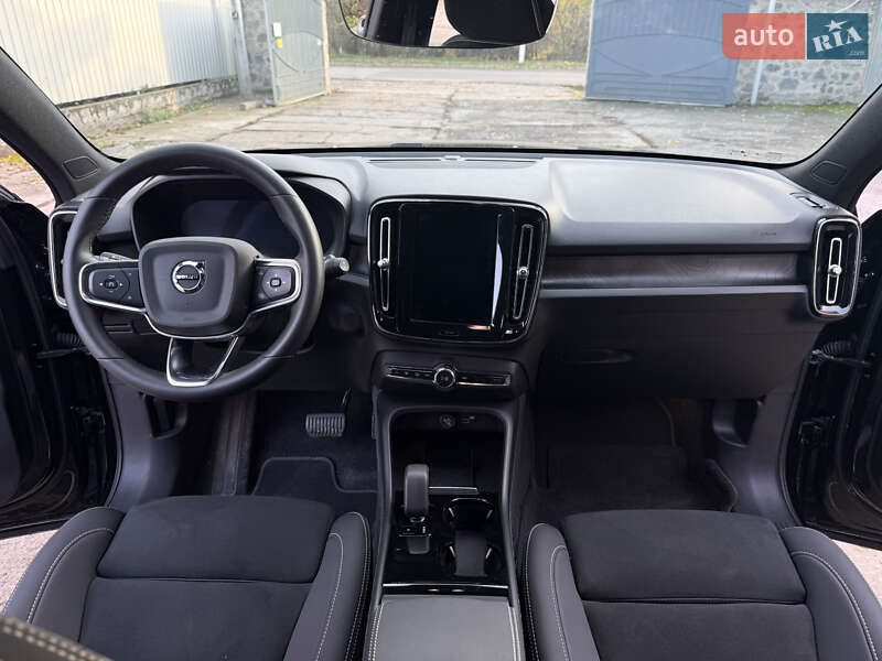 Позашляховик / Кросовер Volvo XC40 Recharge 2023 в Знам'янці фото 17 Позашляховик / Кросовер Volvo XC40 Recharge 2023 в Знам'янці
