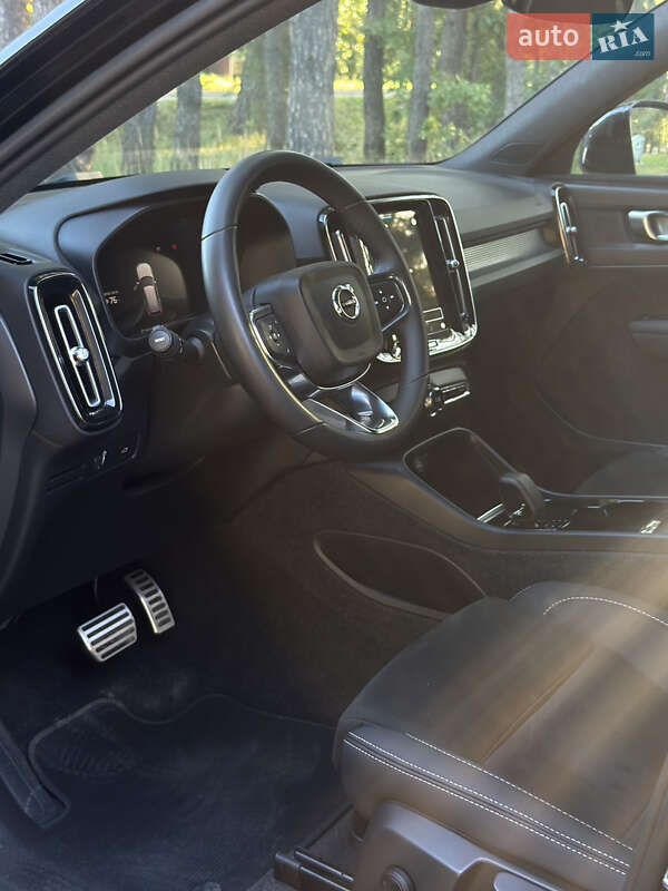 Внедорожник / Кроссовер Volvo XC40 Recharge 2023 в Ровно