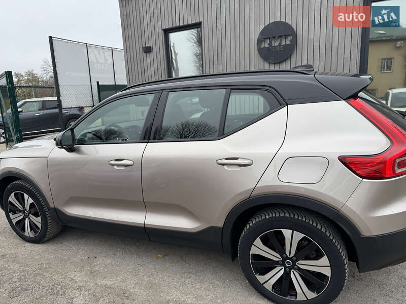 Внедорожник / Кроссовер Volvo XC40 Recharge 2022 в Тернополе