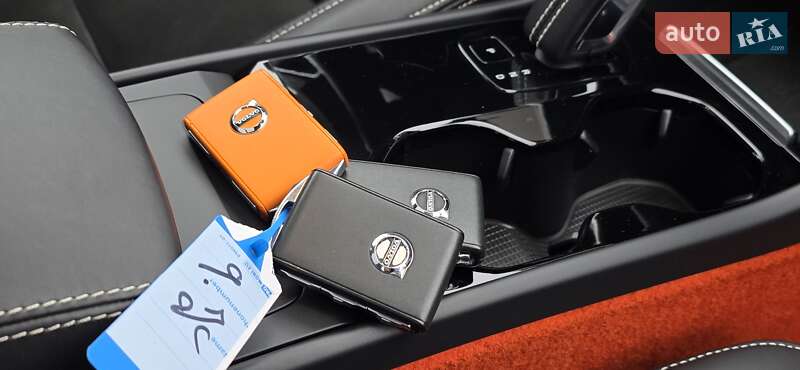 Позашляховик / Кросовер Volvo XC40 Recharge 2021 в Тернополі