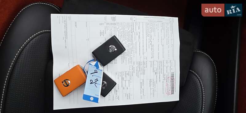 Позашляховик / Кросовер Volvo XC40 Recharge 2021 в Тернополі