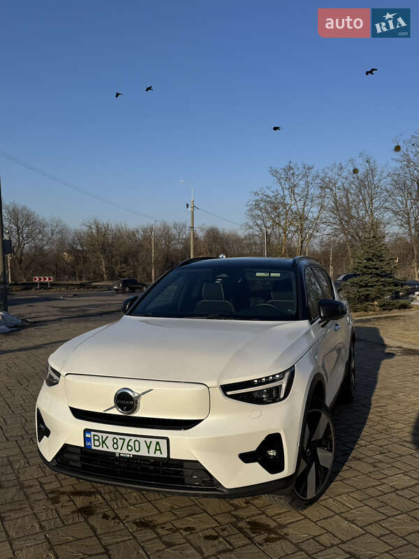 Внедорожник / Кроссовер Volvo XC40 Recharge 2022 в Ровно
