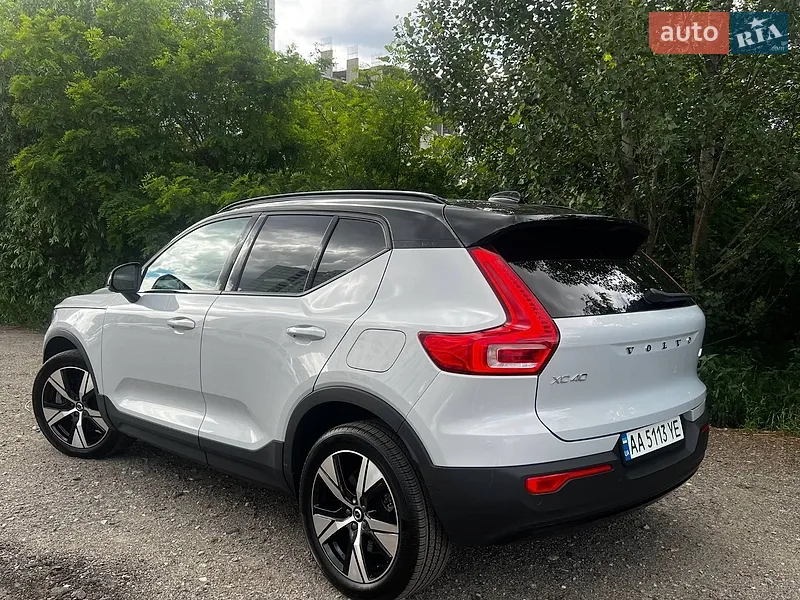 Volvo XC40 Recharge 2022 VIN YV4ED3UAXN2774683 фото оголошення 7 з 74