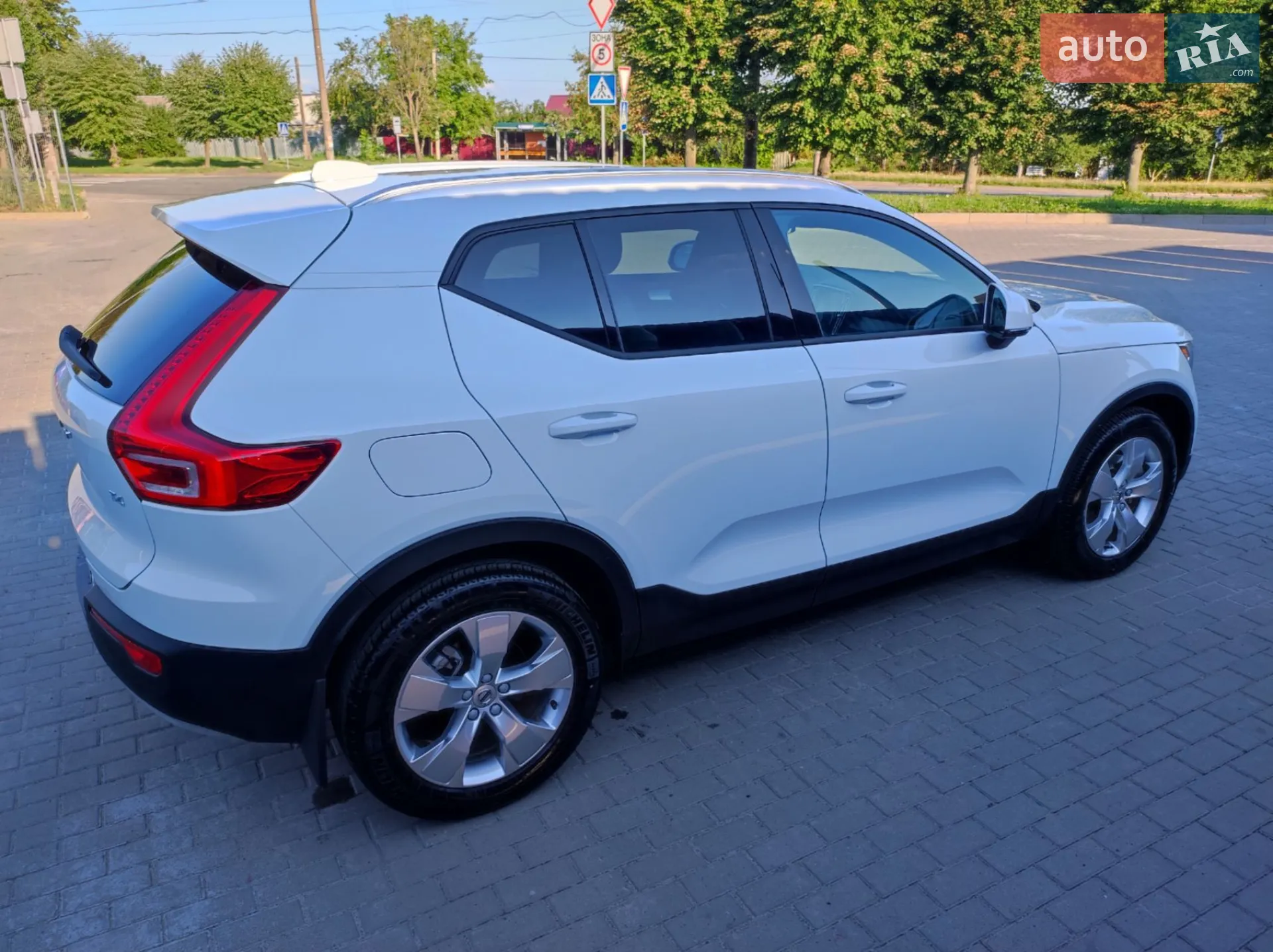 2019 Volvo XC40 - мініатюра 14