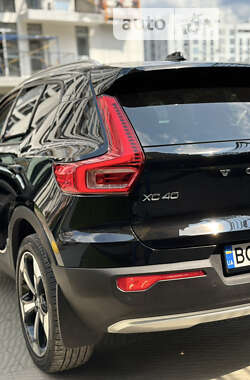 Внедорожник / Кроссовер Volvo XC40 2020 в Львове