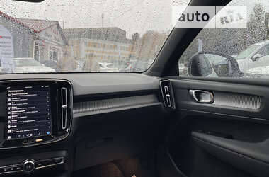 Позашляховик / Кросовер Volvo XC40 2021 в Вінниці