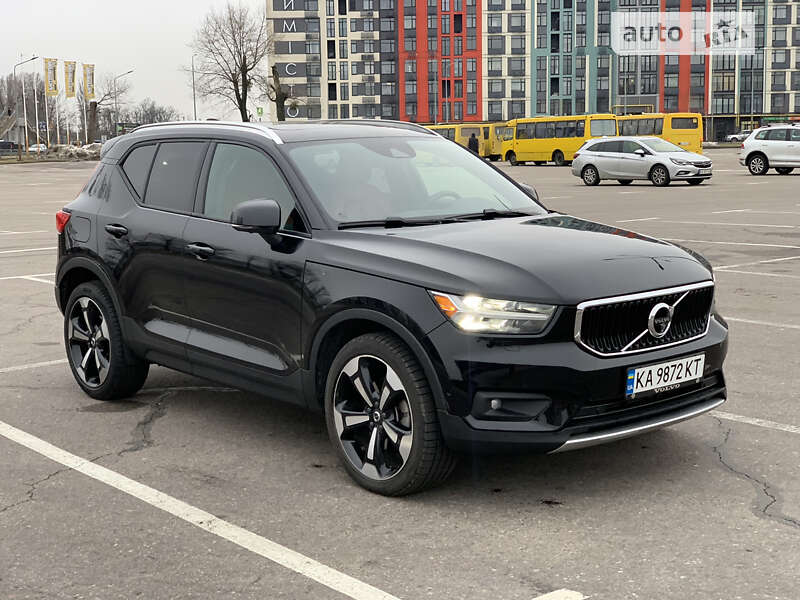 Позашляховик / Кросовер Volvo XC40 2018 в Києві