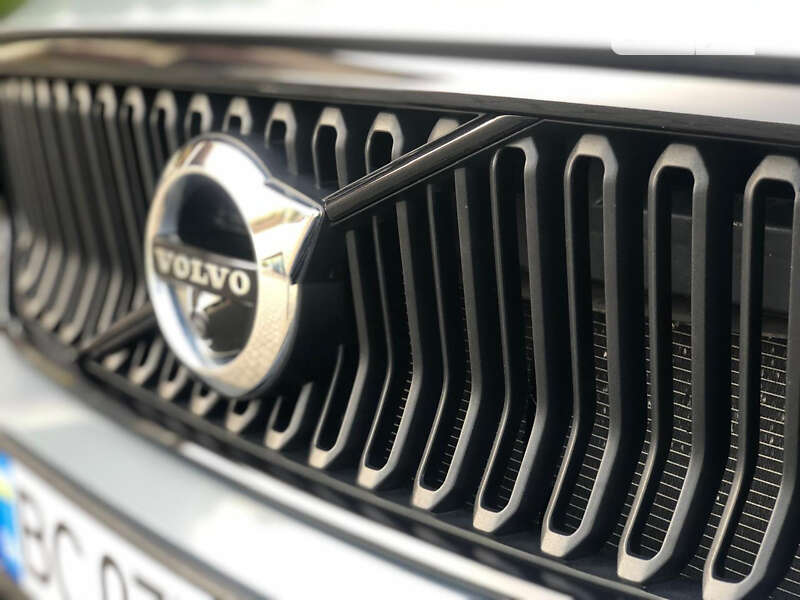 Внедорожник / Кроссовер Volvo XC40 2020 в Трускавце