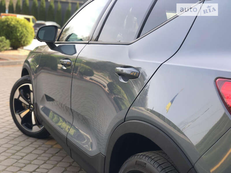 Внедорожник / Кроссовер Volvo XC40 2020 в Трускавце