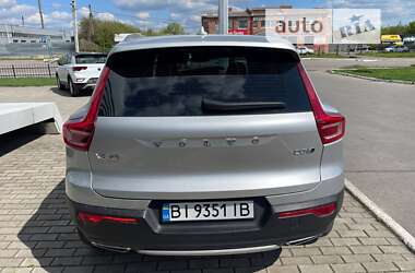 Внедорожник / Кроссовер Volvo XC40 2018 в Полтаве