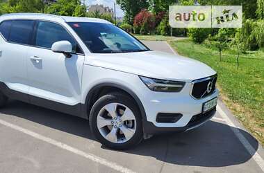 Внедорожник / Кроссовер Volvo XC40 2021 в Ивано-Франковске