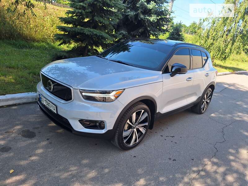 Volvo XC40 2021