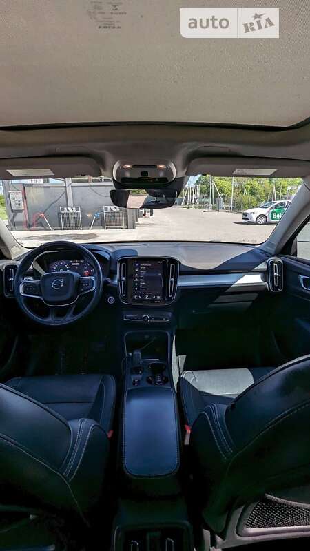 Внедорожник / Кроссовер Volvo XC40 2018 в Львове фото 16 Внедорожник / Кроссовер Volvo XC40 2018 в Львове