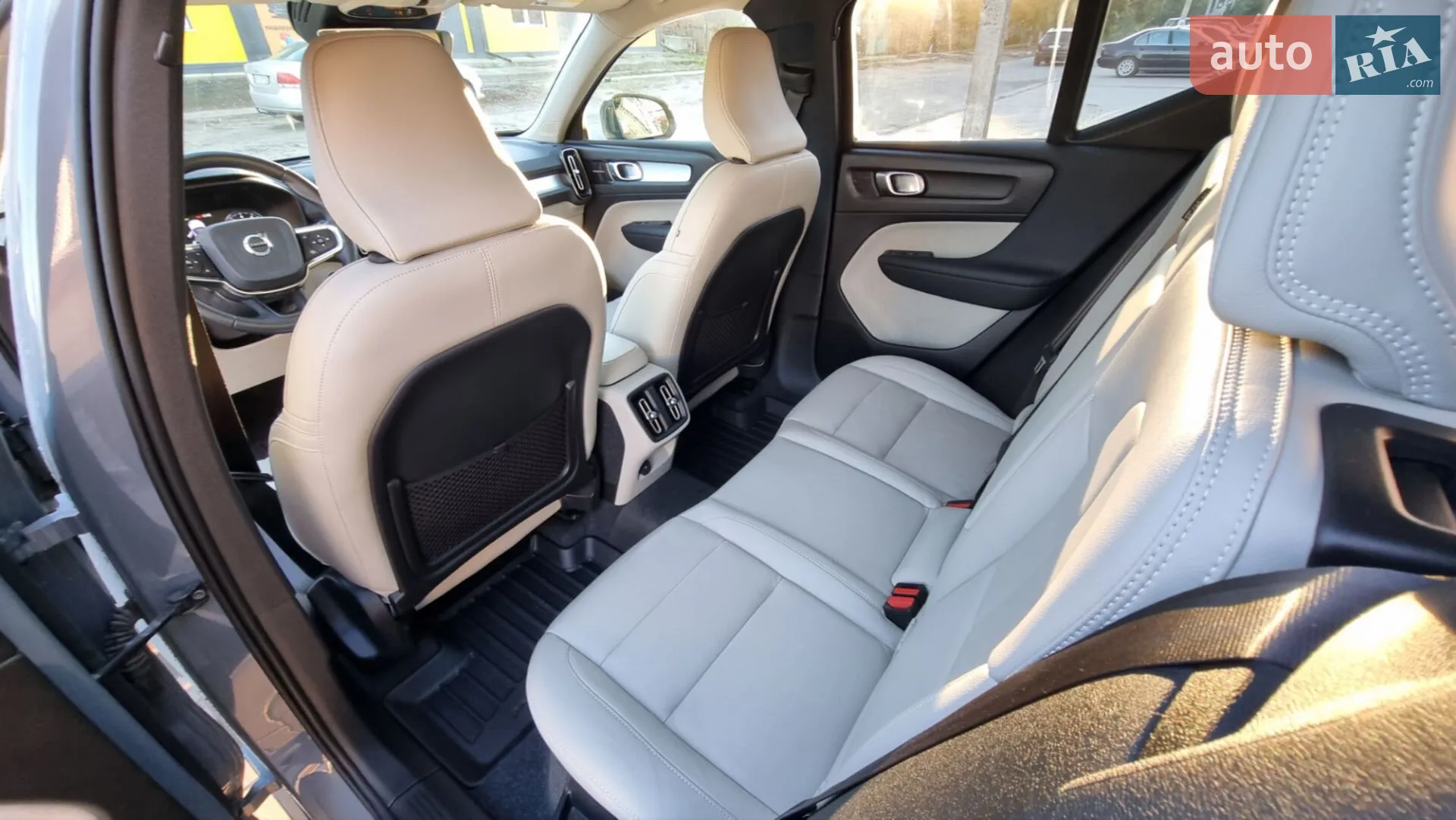 2019 Volvo XC40 - мініатюра 11