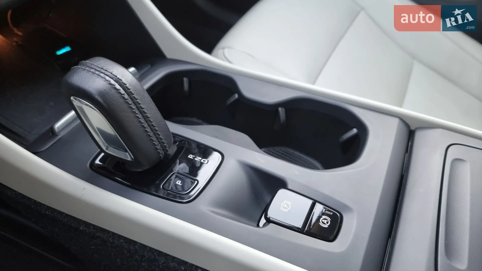 2019 Volvo XC40 - мініатюра 23