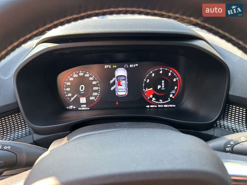 Позашляховик / Кросовер Volvo XC40 2020 в Харкові