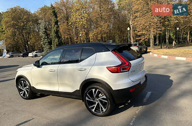 Позашляховик / Кросовер Volvo XC40 2020 в Харкові