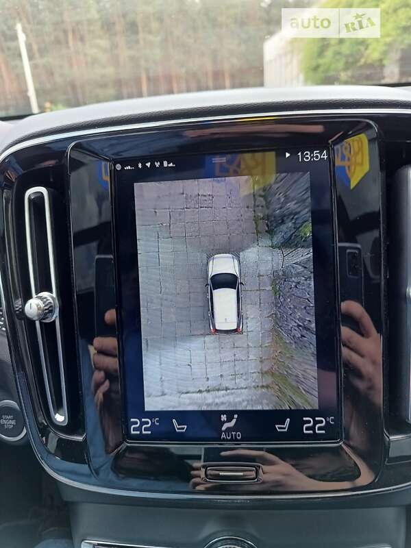 Внедорожник / Кроссовер Volvo XC40 2020 в Славуте